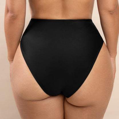 Bañador con aberturas para esculpir el abdomen