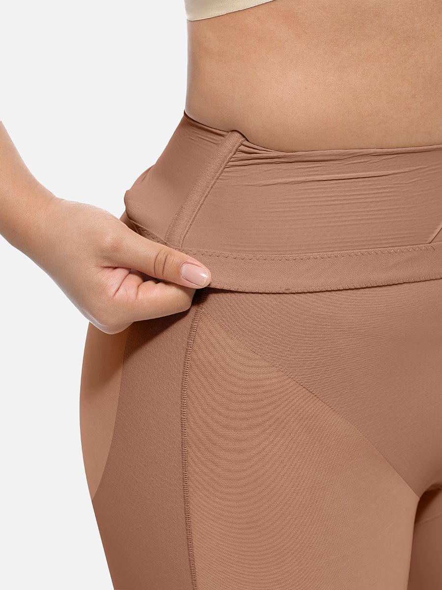 Pantalones cortos moldeadores de cintura alta que realzan los glúteos y adelgazan hasta la mitad del muslo